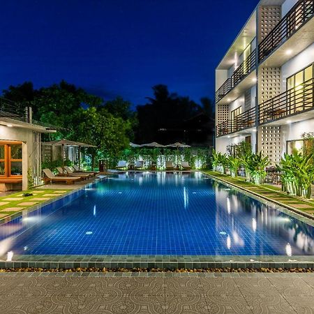 Phimean Home Suite Ciudad de Siem Riep Exterior foto